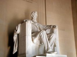 Statue of Lincoln at Lincoln Memorial