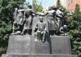 Statue of Samuel Gompers