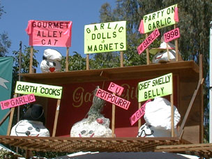 Garlic doll booth