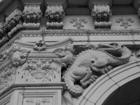 Carved column (2)